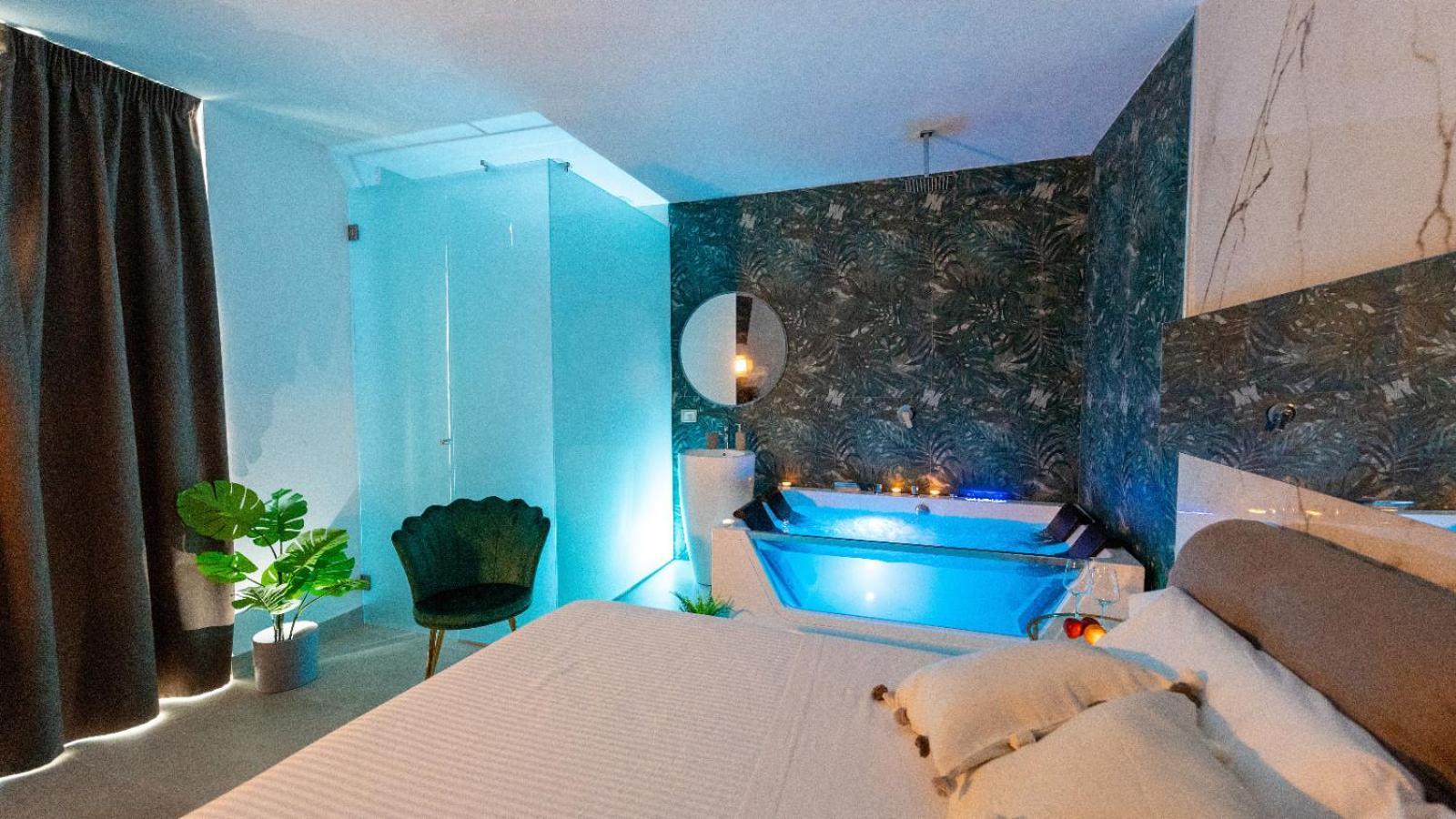 Mazzini Luxury Jacuzzy Suite CTA Exteriör bild